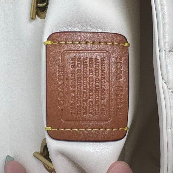 COACH Women's Tabby Top Handle Handbag, size: 19*14*9.5 cm - Picture 9 of 9